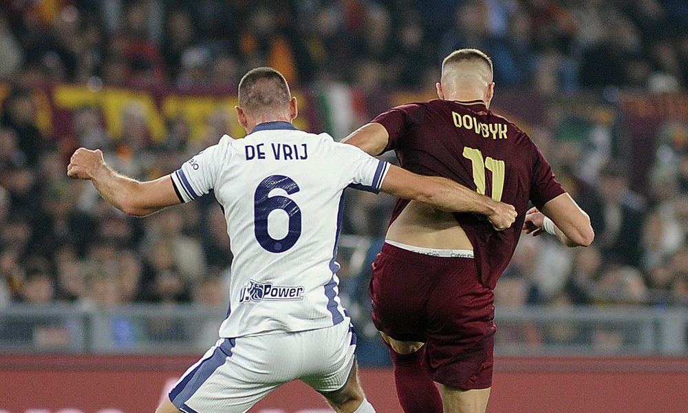 Inter, la scelta definitiva sui rinnovi di Acerbi e De Vrij