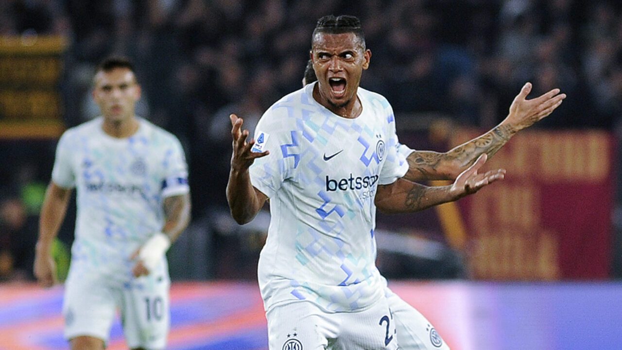 Inter, Akanji a ridosso della finale: “Futuro? A Milano stiamo bene sia io che la mia famiglia”