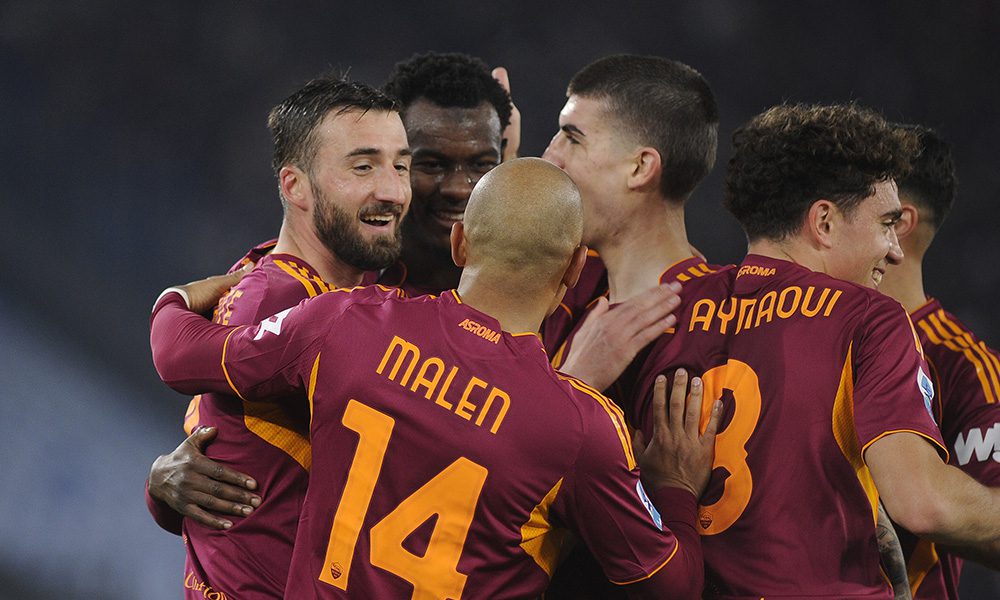 Roma, Gasperini: “Dobbiamo dare continuità: questo tipo di partite viaggiano sul filo dell’equilibrio. Dybala? Proviamo oggi”
