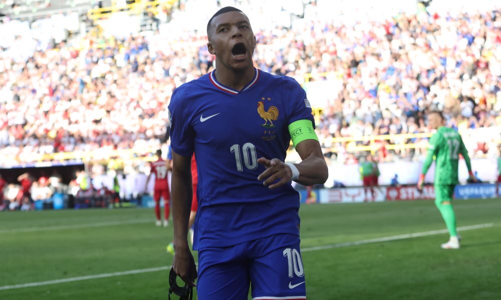 Kylian Mbappé scrive la storia: due Mondiali consecutivi da capocannoniere