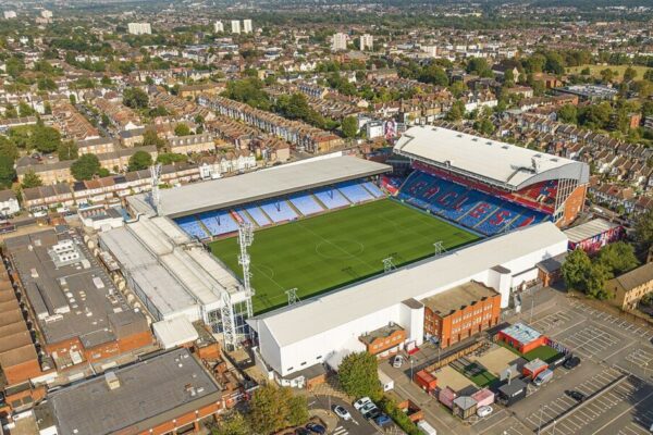 Conference League, che attesa a Londra: sold-out per Crystal Palace-Fiorentina