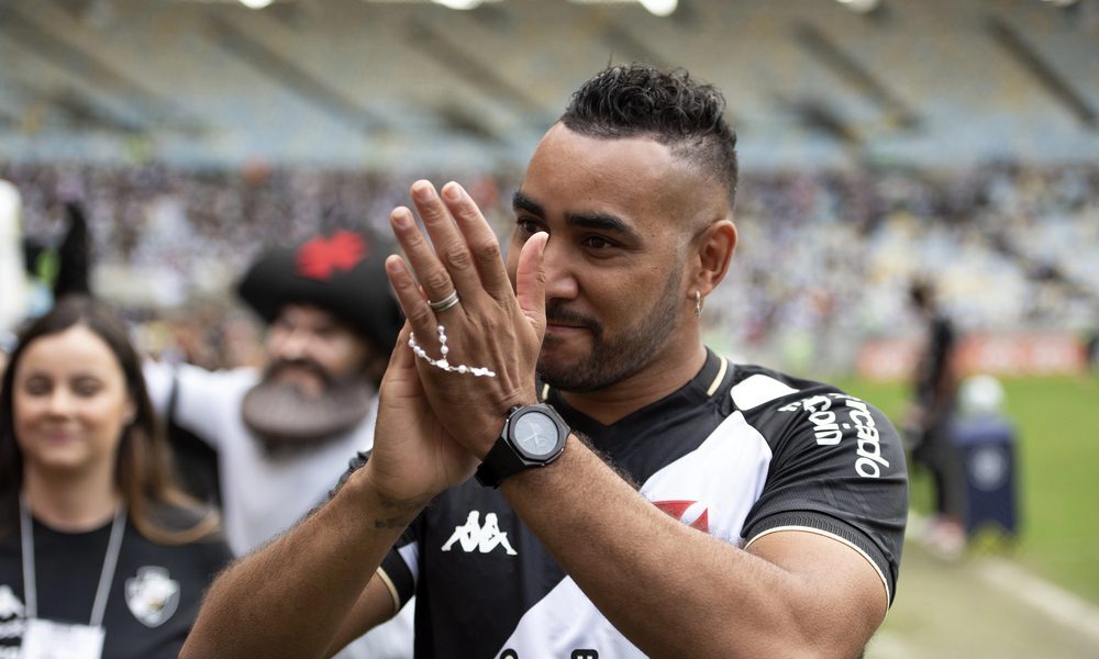 Dimitri Payet annuncia il ritiro dal calcio a 39 anni