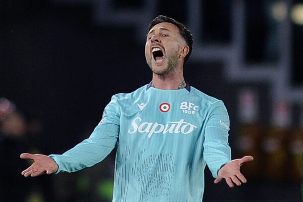 Bologna, il comunicato su Bernardeschi! Ecco quanto starà fuori