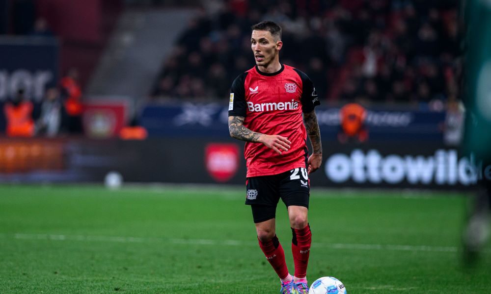 Atletico Madrid, Grimaldo si avvicina: pronto un contratto fino al 2030