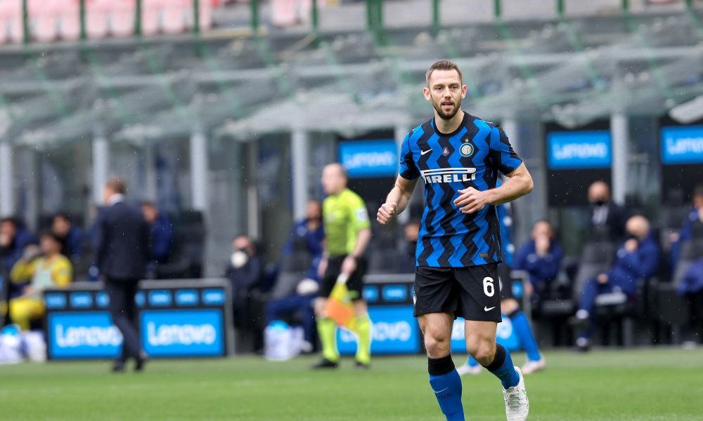 Inter, De Vrij disponibile al rinnovo: può restare un altro anno
