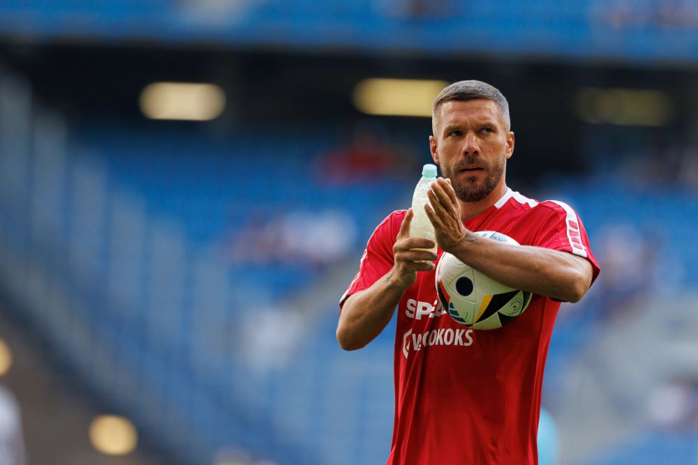 Lukas Podolski si ritira dal calcio a 41 anni!