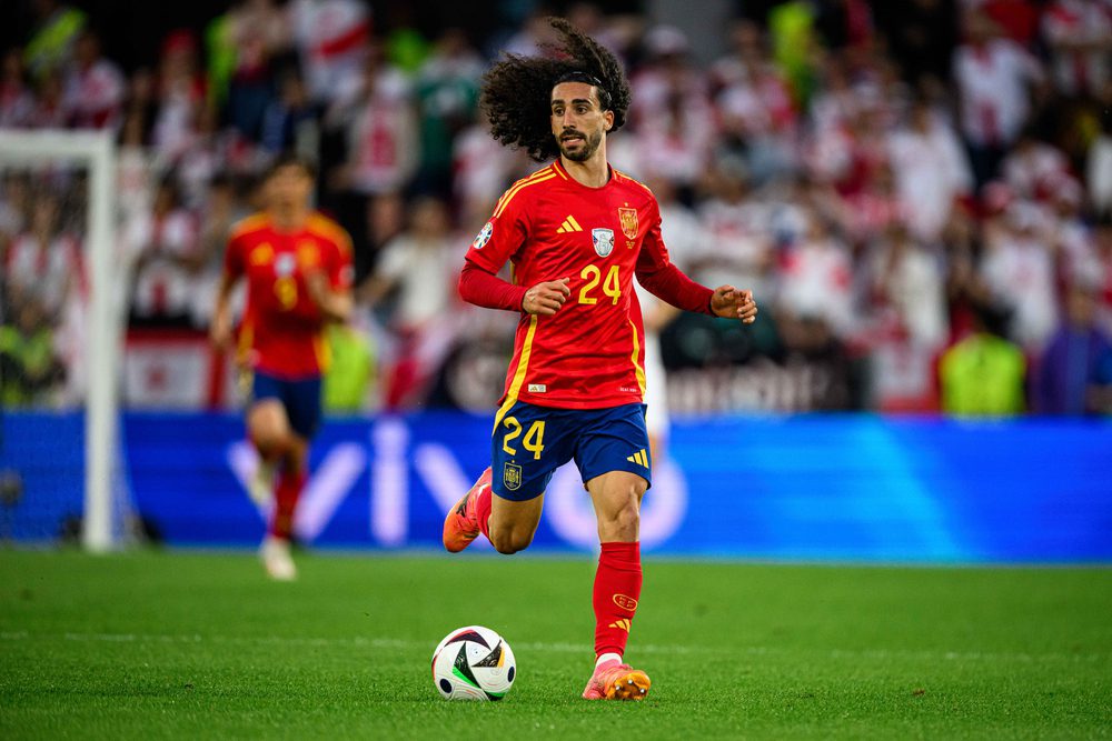 Spagna senti Cucurella: “Se vinciamo lascio la Roja e mi tatuo la faccia di De La Fuente”