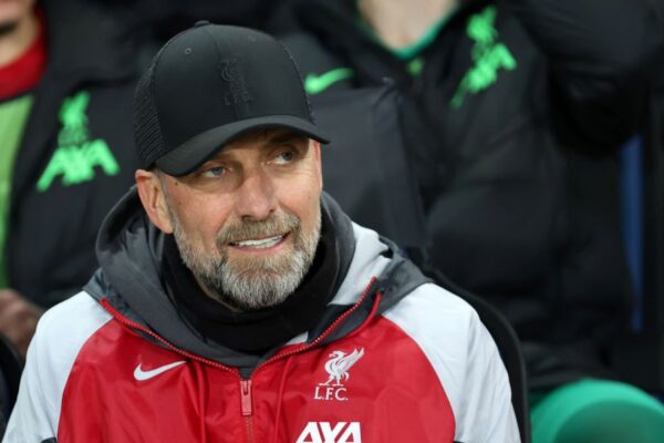 Klopp spegne le voci sull’Al Ittihad:” Solo bufale fastidiose!”